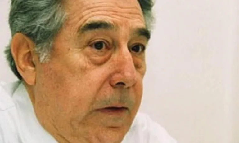 Проф. Джеров: Протестите приличат на соц манифестация срещу интересите на България - Tribune.bg