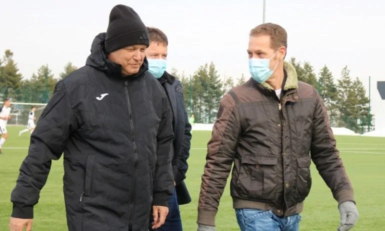 Майк ван дер Руст: Усилената подготовка за VAR ще даде резултати - Tribune.bg