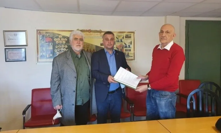 ВМРО се срещна с Института на свободните изследователи Хистореон - Tribune.bg
