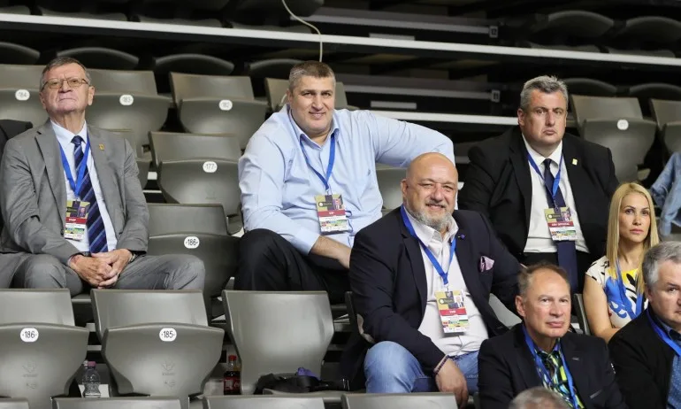 Посланикът на европейския волейбол Красен Кралев проведе работна среща с президента на CEV Александър Боричич - Tribune.bg