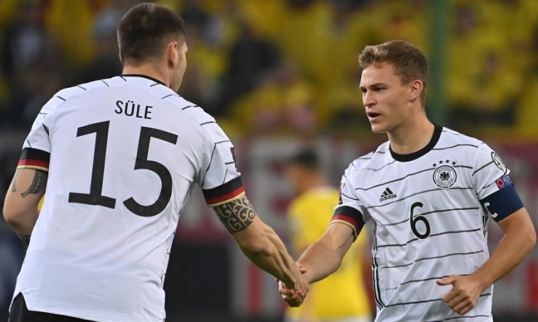 В Бундестима искат всички ваксинирани - Tribune.bg