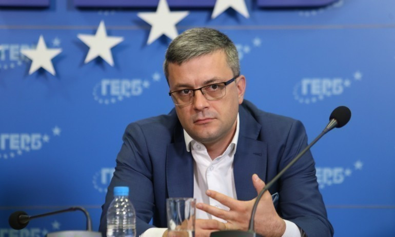 Биков: Не се обсъжда смяна на Борисов като лидер на ГЕРБ - Tribune.bg