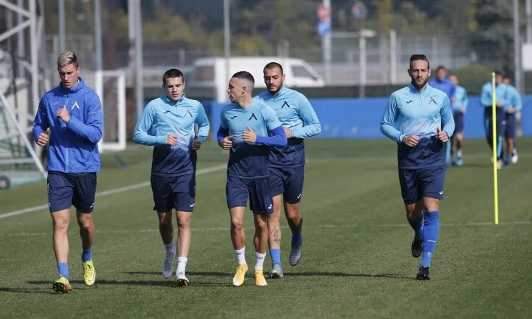 Само петима от Левски все още са под карантина - Tribune.bg