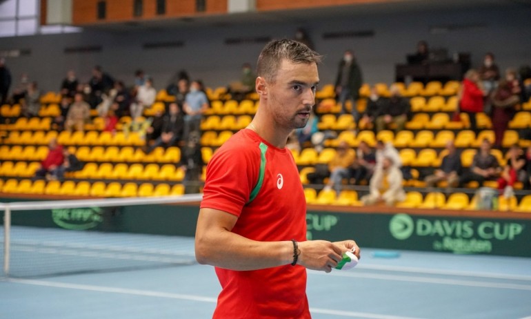 Кузманов и Лазаров съперници в Португалия - Tribune.bg