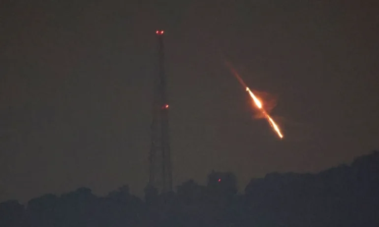 Цените на петрола скочиха с над 12% след удара на Израел срещу Иран - Tribune.bg