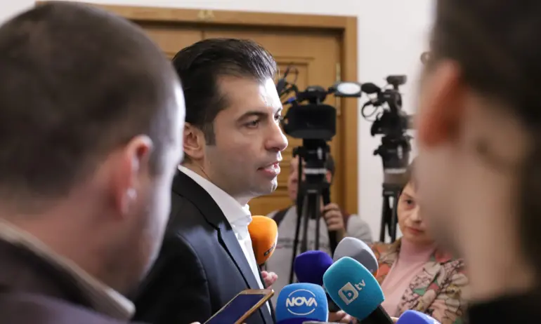 Кирил Петков: Възраждане пак бяха подготвили циркове - Tribune.bg