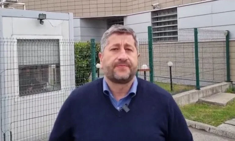 Христо Иванов: Поредното избиване на зъбите ли е подслушването на политици? - Tribune.bg