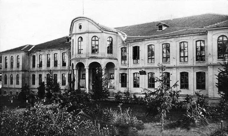 Отбелязваме 140 години от приемането на Търновската конституция - Tribune.bg