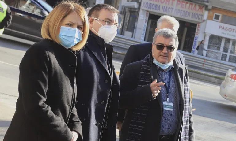 Готов е първият изнесен кабинет за имунизации срещу COVID-19 в София - Tribune.bg