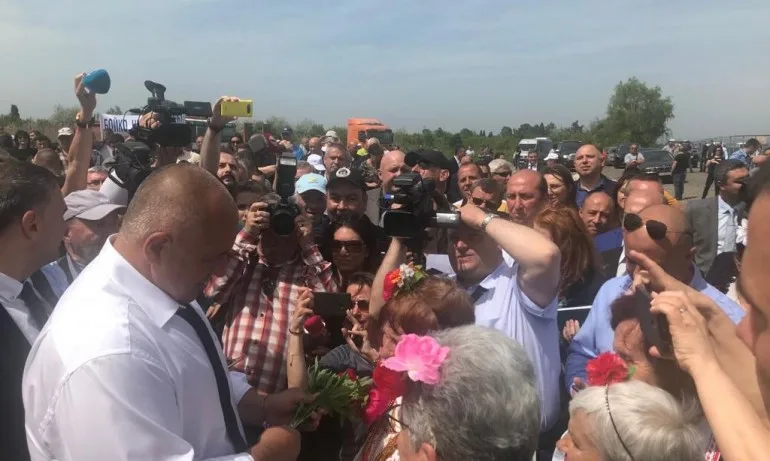 Борисов инспектора началото на строителните работи по обходния път на Поморие - Tribune.bg