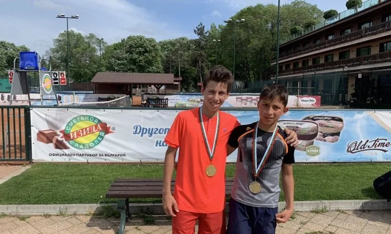 Ангел Владов и Лия Пенчева спечелиха регионално до 16 г. в Добрич - Tribune.bg