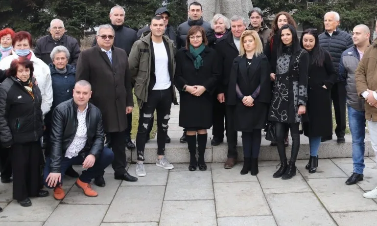 Нинова и фермери-социалисти без маски обсъдиха 5 стъпки за сектора - Tribune.bg