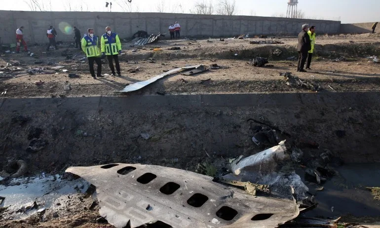 Украйна разглежда няколко версии за авиокатастрофата в Иран - Tribune.bg