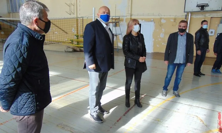 ММС ще финансира модернизацията на спортен комплекс Плиска в Шумен - Tribune.bg