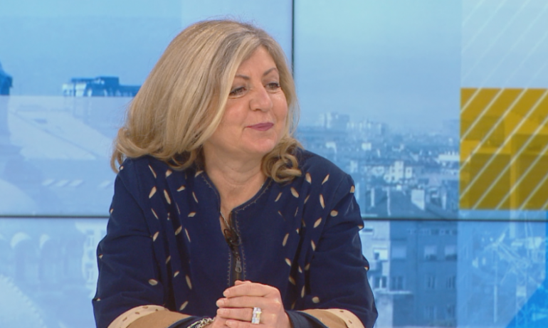 Проф. Кочева: В РСМ определят като победа сваления от БНТ филм Само защото бяха българи - Tribune.bg