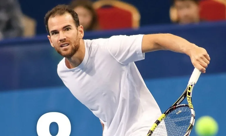 Адриан Манарино – в очакване на Първата - Tribune.bg