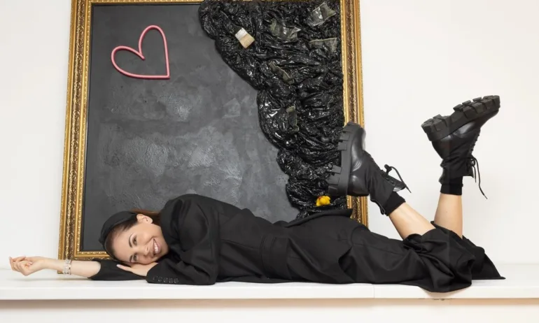 Queen of Hearts: Ексклузивната изложба на Сара Алберт открива арт сезона в галерия Vivacom Art Hall Оборище 5 - Tribune.bg