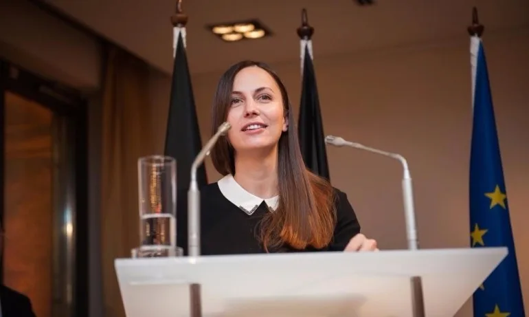 Ева Майдел: Гражданите искат функционираща Европа, а не Европа вглъбена в кризи - Tribune.bg