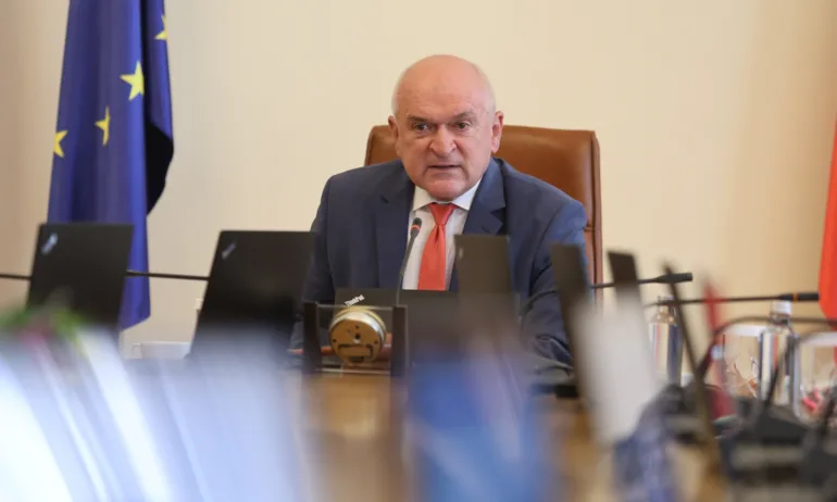 Главчев: Странно е, че над 600 хиляди граждани са участвали в изборите, а се появяват съмнения за неговата легитимност - Tribune.bg