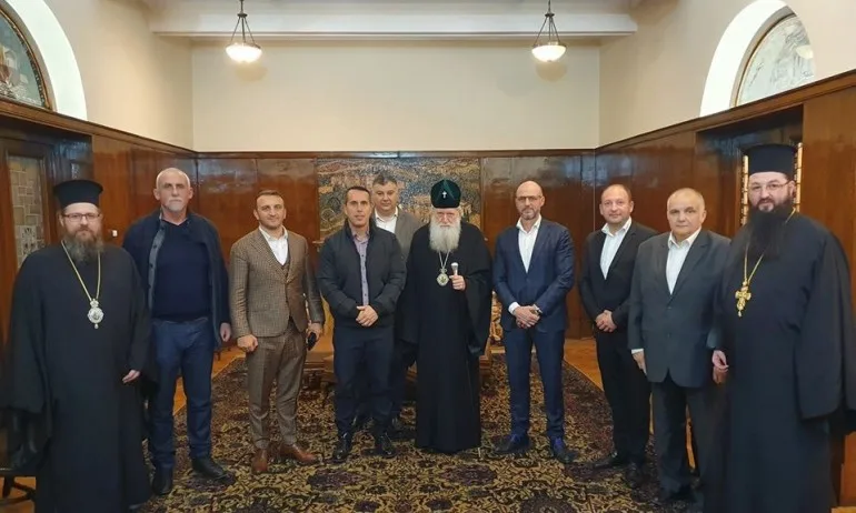 Милко Младенов: Получихме благословията на Негово Светейшество за изграждането на втори храм в Люлин - Tribune.bg