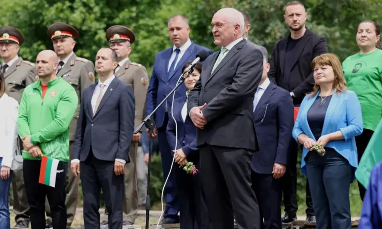 Премиерът Главчев на Околчица: Дълбок поклон пред всички загинали за свободата на България