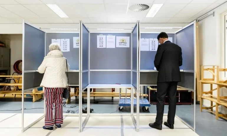 Проверяваме избирателната си секция онлайн, с SMS или с обаждане по телефона - Tribune.bg