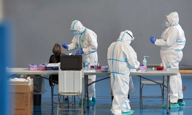 Започва масово тестване за Covid-19 на жителите и в Нотингам - Tribune.bg