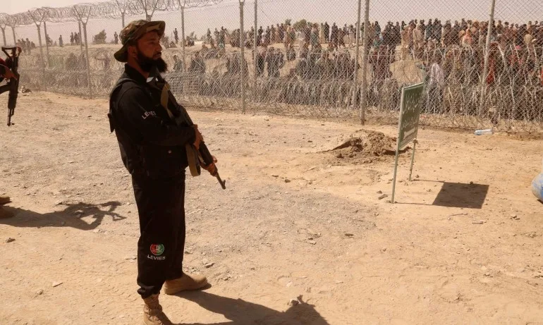 Талибаните приближават Кабул, хиляди хора бягат - Tribune.bg