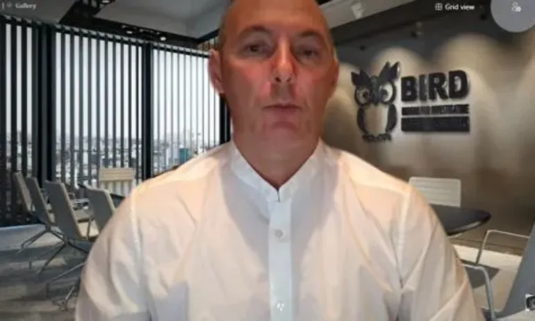 От архива: Атанас Чобанов от замесен в скандал с френския Център за научни изследвания - Tribune.bg