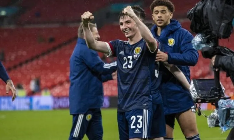 Скандал с COVID-19 в лагера на Шотландия - Tribune.bg