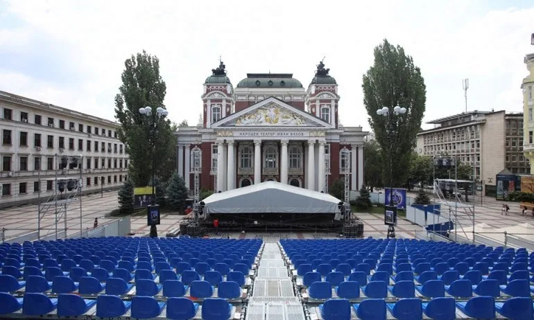 Най-очакваното лятно театрално събитие – Театър пред театъра - Tribune.bg