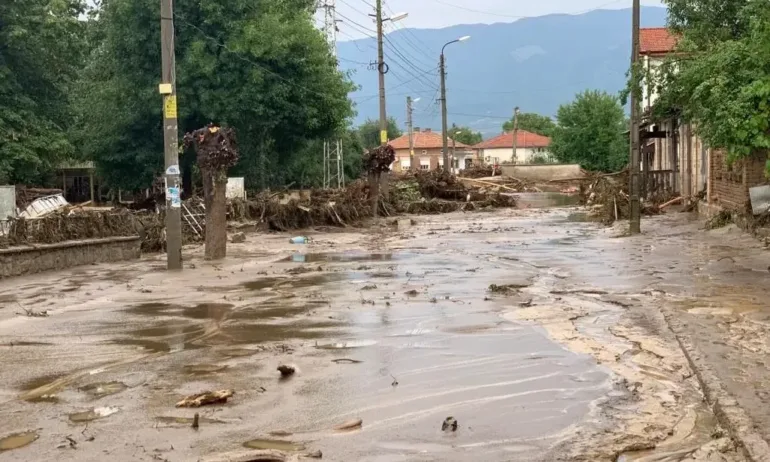 И магистрала Тракия е под вода - Tribune.bg