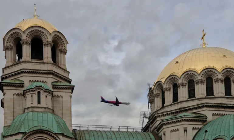 София посреща 2026 със сцена под звездите и музиката на Сигнал, Ирина Флорин и Мери бойс бенд - Tribune.bg