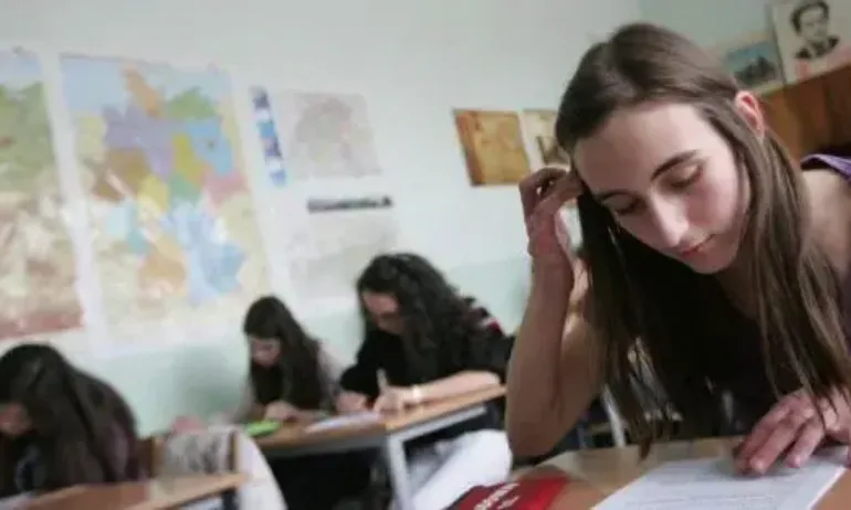 Излязоха резултатите от второто класиране за гимназиите - Tribune.bg