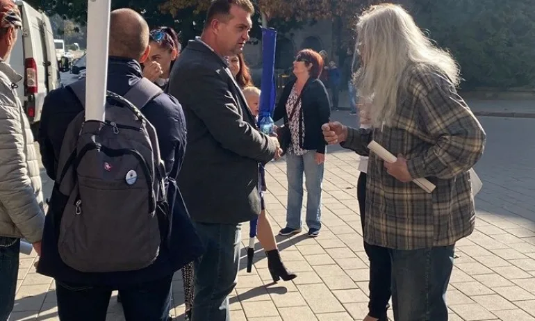 БОЕЦ искат среща с Румен Радев, от Президентството щели да му кажат в понеделник - Tribune.bg