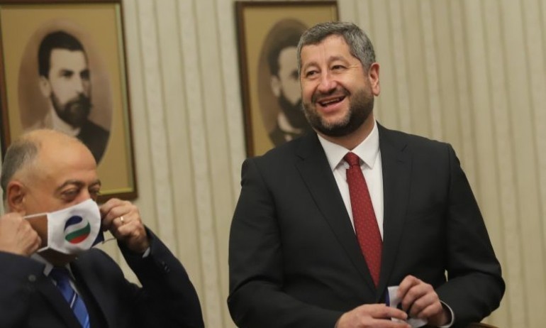 Христо Иванов: Няма тайни договорки да вдигнем ветото по отношение на РСМ - Tribune.bg