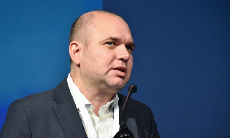 Владислав Панев: Служебният кабинет да внесе час по-скоро бюджет за 2023г. - Tribune.bg