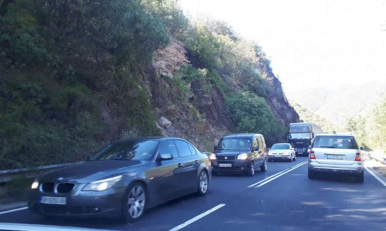 АПИ: България оттегля апликационната форма за АМ Струма през Кресненското дефиле - Tribune.bg