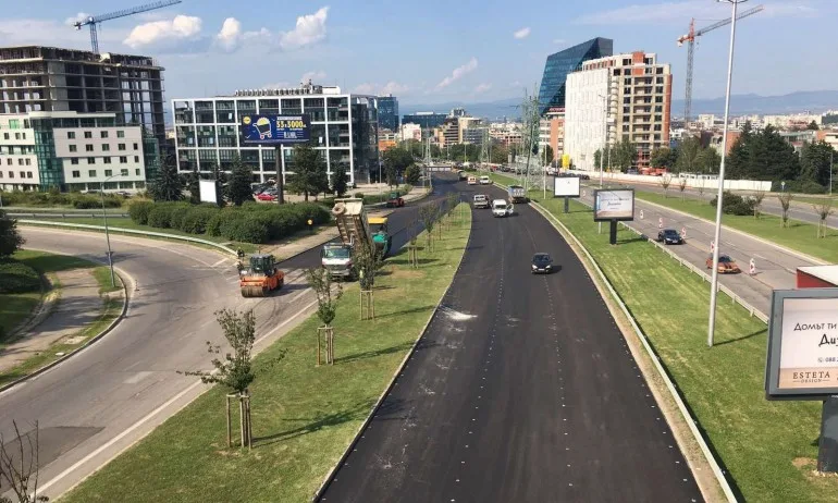 Възстановява се за движение обновения участък от бул. България - Tribune.bg