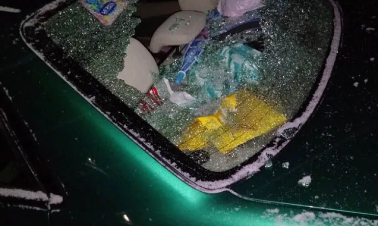 Разбиха колата на разследващ журналист - Tribune.bg