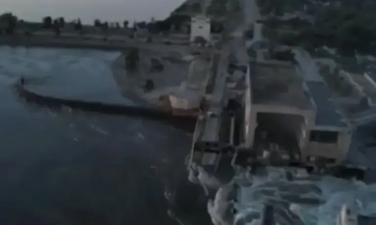 Зеленски: Взривът на Нова Каховка е екологична бомба за масово унищожение - Tribune.bg