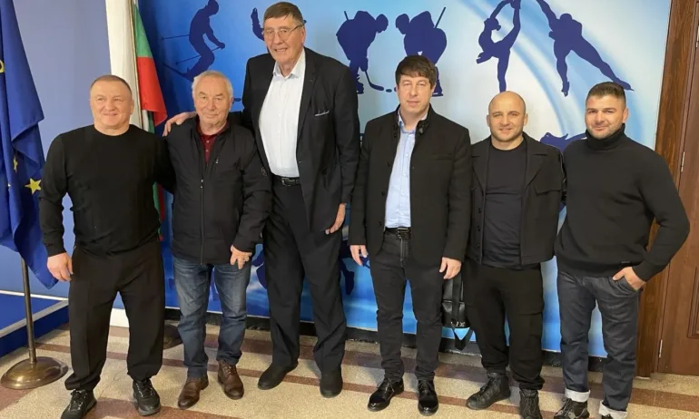 Глушков се срещна с представители на българската борба - Tribune.bg