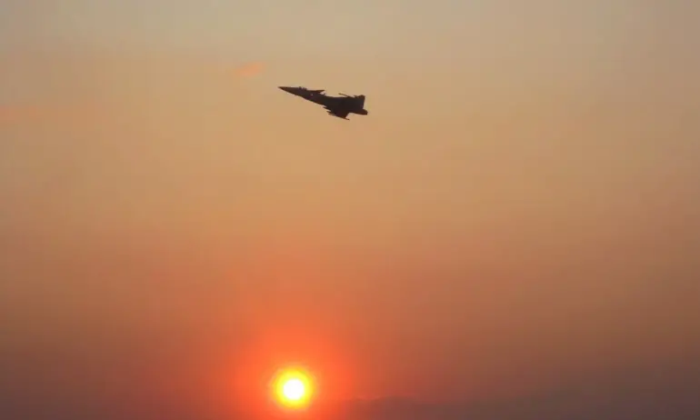 Швеция може да изпрати изтребители Grippen на Украйна - Tribune.bg