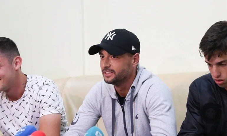 Мико, Алекс и Адриан: Успехът ни не е плод на случайност - Tribune.bg