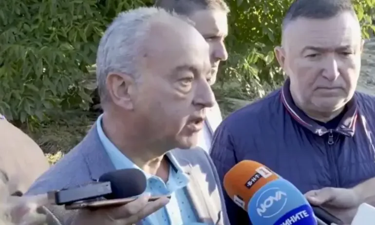 Гълъб Донев от наводнените села: Държавата ще помогне, проверяват се причините за бедствието - Tribune.bg