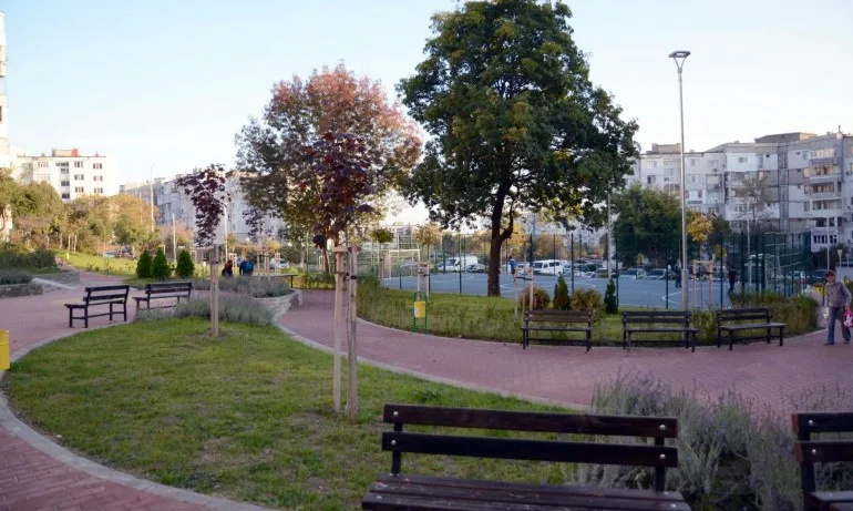 Иван Портних с програма за обновяване на район Вл. Варненчик в морската ни столица - Tribune.bg