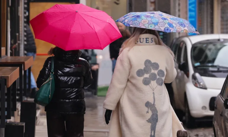 Оранжев код за интензивни валежи в Южна България, жълт код в още 13 области - Tribune.bg