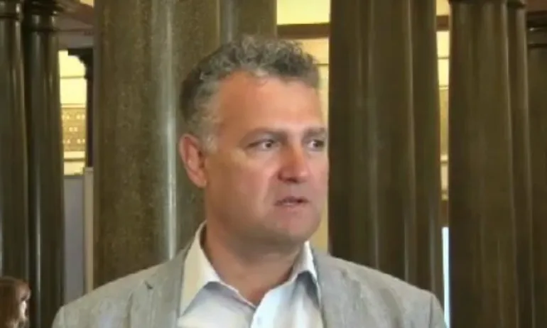 На Трибуната – Валентин Николов: Парен каша духа! Готови сме за евентуална криза с газа - Tribune.bg