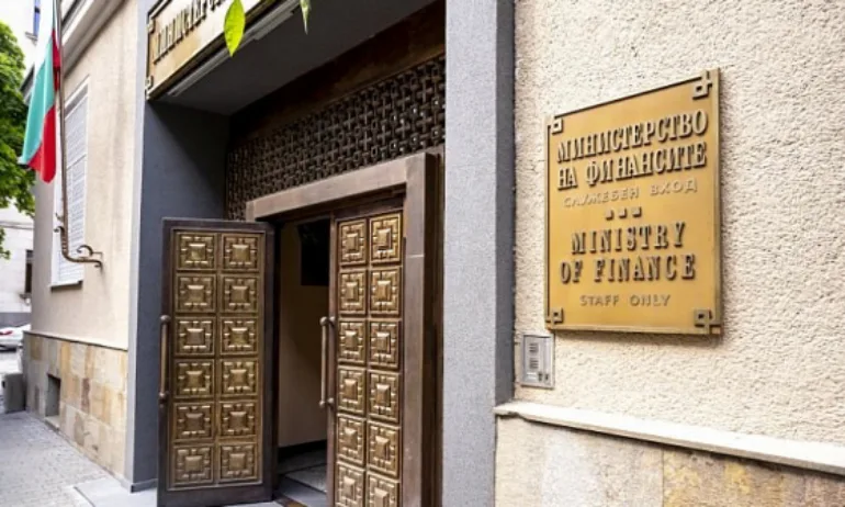 Финансовото министерство официално поиска удължаване на Бюджет 2022 - Tribune.bg