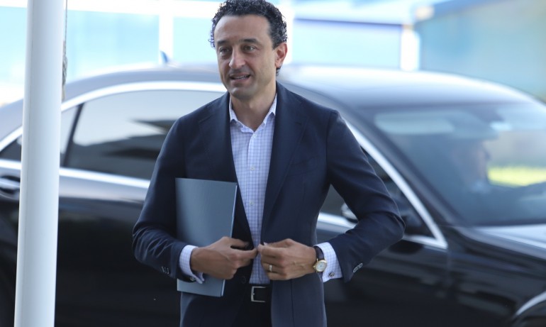 Лорер прогнозира наплив от икономически емигранти от Русия - Tribune.bg